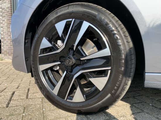 Afbeeldingen van Peugeot 208