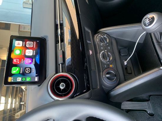 Afbeeldingen van Mazda 2