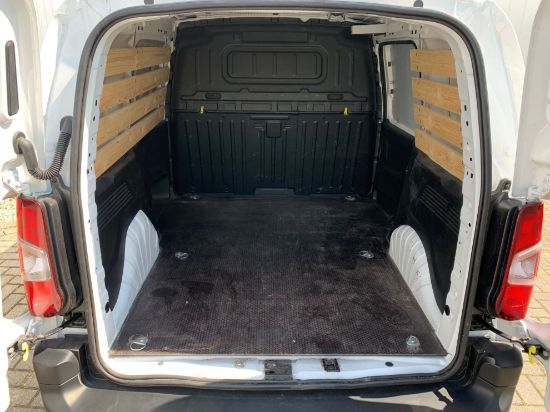 Afbeeldingen van Toyota ProAce City