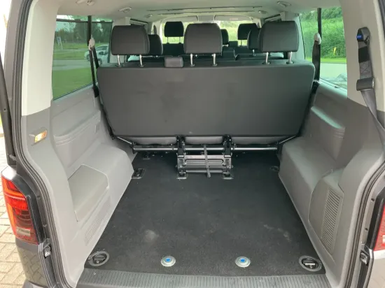 Afbeeldingen van VW Caravelle 8-personenbus (verlengd)