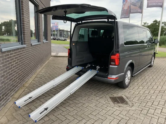 Afbeeldingen van VW Caravelle 9-personenbus (verlengd)